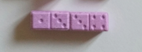paarse domino.jpg